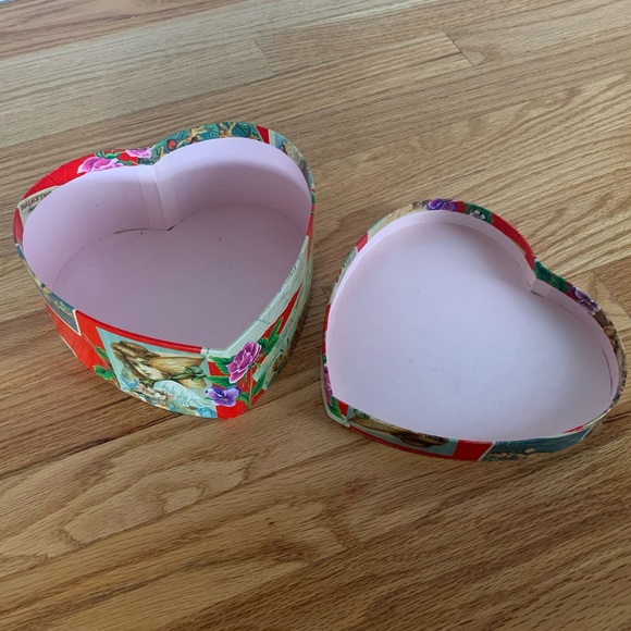 Beautiful Gift Box - Picture 3 of 5